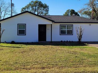 1213 N Natchez Dr, Texas City, TX 77591