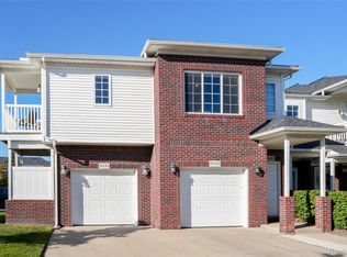 5633 Acorn Ln, Sterling Heights, MI 48314