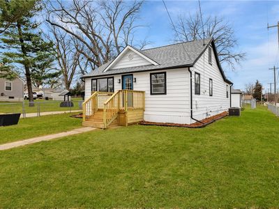 1536 E 15th St, Des Moines, IA, 50316