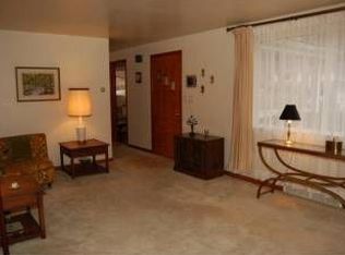836 Saratoga Dr, Pittsburgh, PA