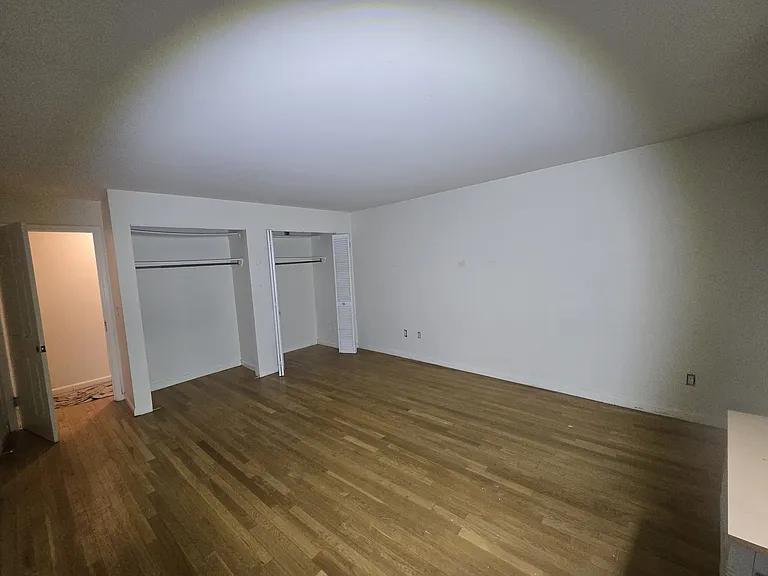 1465 E Putnam Ave #331 — Photo 13