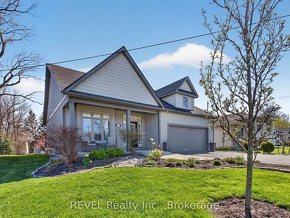 3rd image of 3139 Riselay Ave