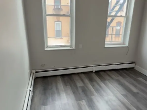 580 59th St APT 8, West New York, NJ 07093