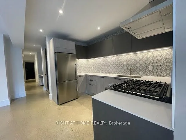 60 Winchester St #LOWER LEVEL — Photo 10
