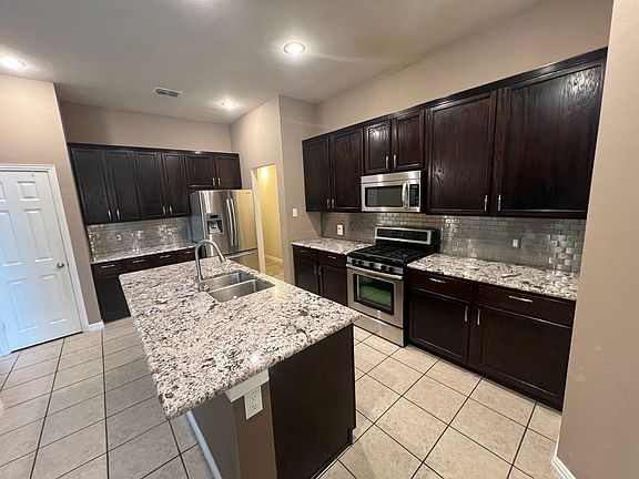3rd image of 1130 Arbor Gate Dr