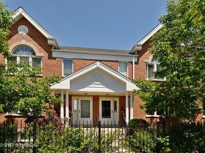 4030 N Pulaski Rd APT C, Chicago, IL, 60641