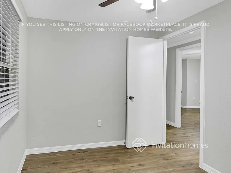 431 Floridana Dr — Photo 18