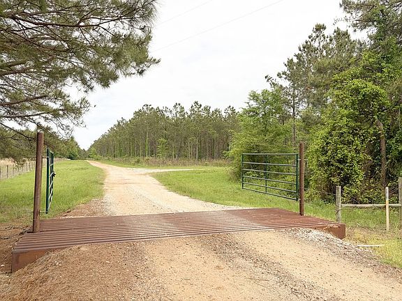 Img Gate Road