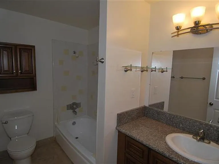 649 W Center St #671 — Photo 4