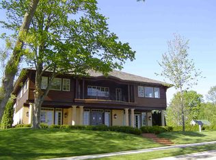 417 E Bluff Dr, Harbor Springs, MI 49740
