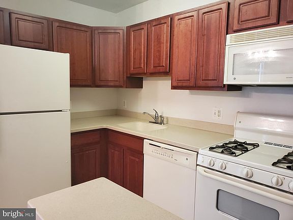 5th image of 7316 Lee Hwy Unit 204