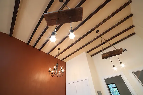 Rented by EXR | media 11