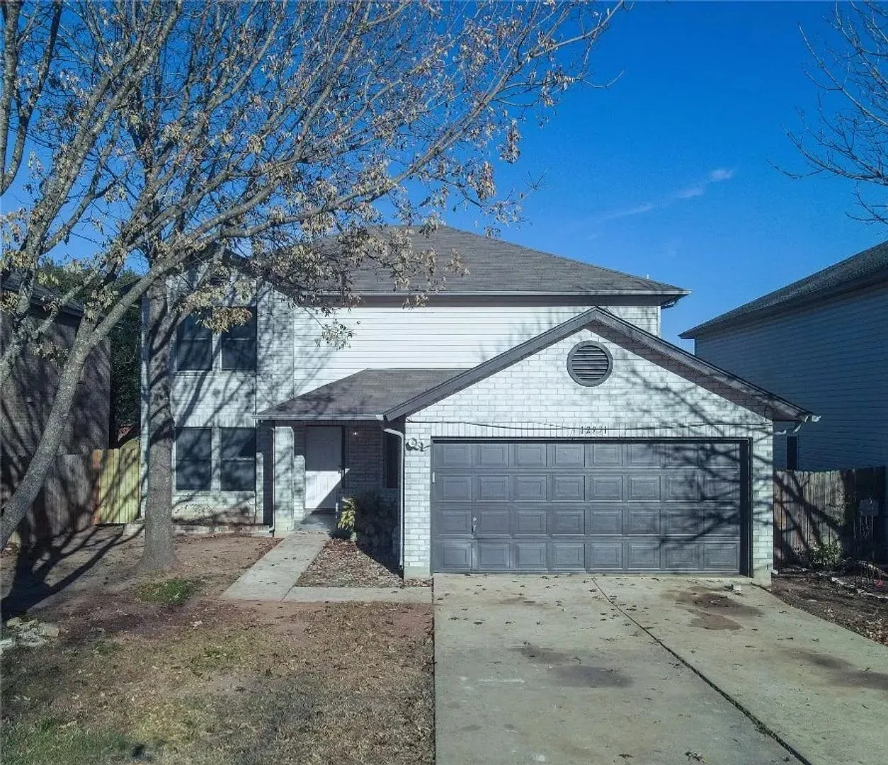 Room in 5 Bedroom Home at Heyerdahl Dr — Photo 1
