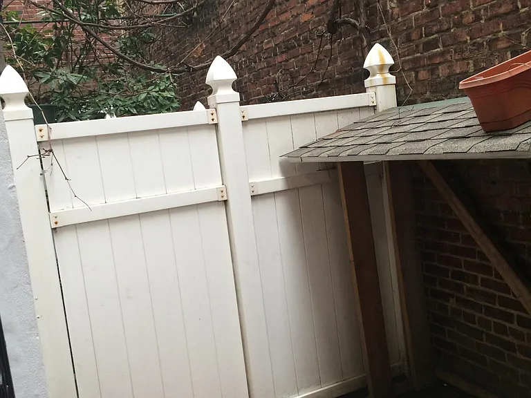 212 N Clarion St — Photo 35