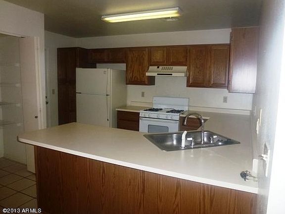 3rd image of 7558 W Turquoise Ave