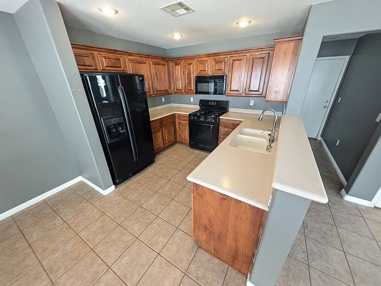 9121 Spoonbill Ridge Pl — Photo 6