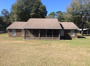 7615 Robinhood Trl, Zephyrhills, FL 33540