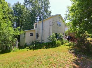99 Galen St, Clyde, NY 14433