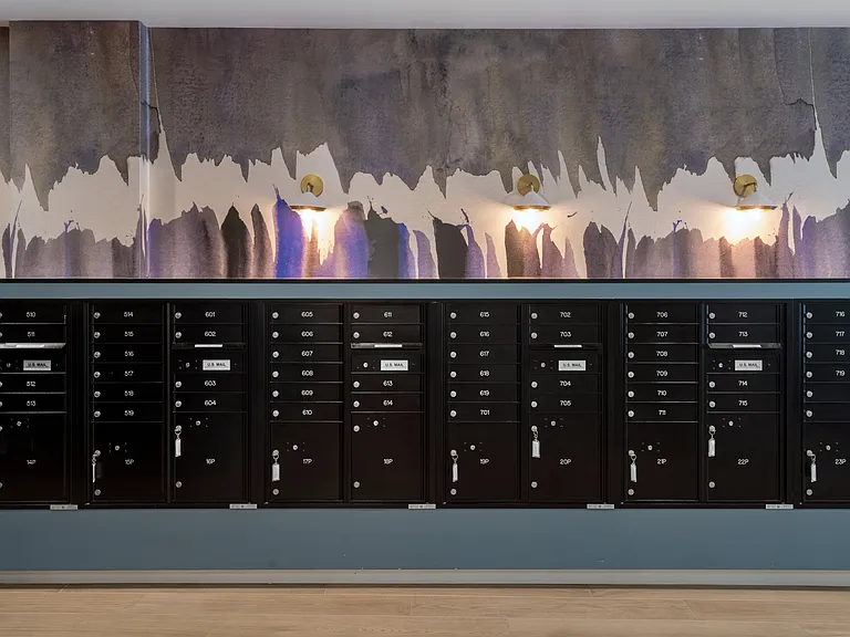 Kara Apartment in Koreatown — Photo 13