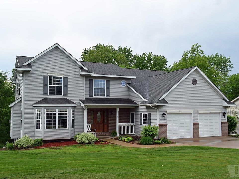 1st image of 1521 Lone Oak Cir