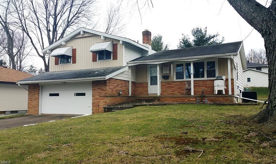 1st image of 198 Pinewood Dr