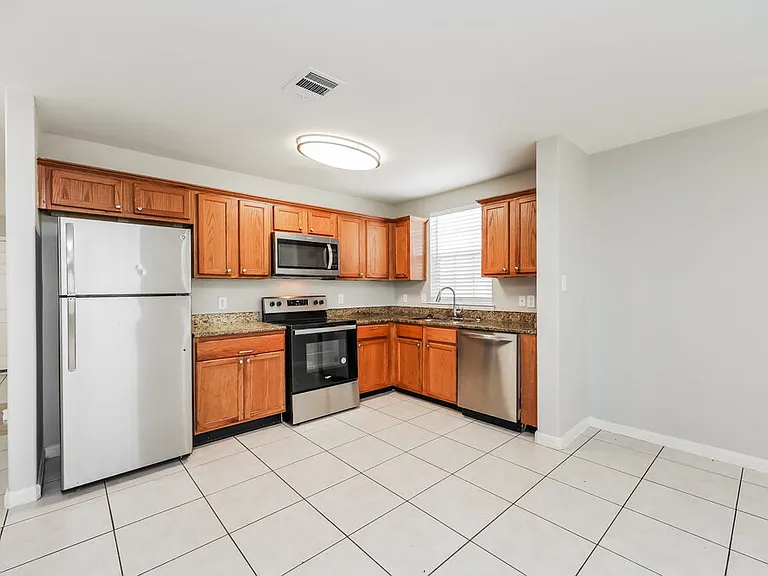 4951 S Cancun Dr — Photo 6