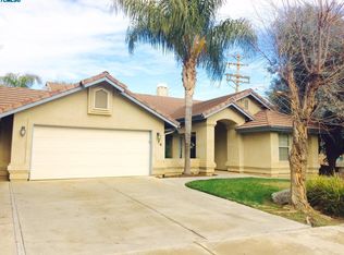 74 S Sandra Ct, Porterville, CA 93257