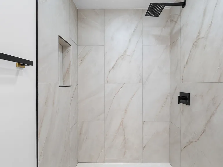 17767 Falling Leaves Rd — Photo 17