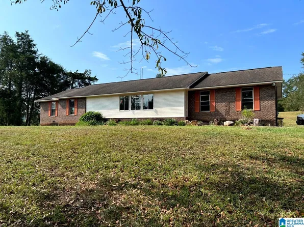 254 Summerlin Cir, Delta, AL 36258