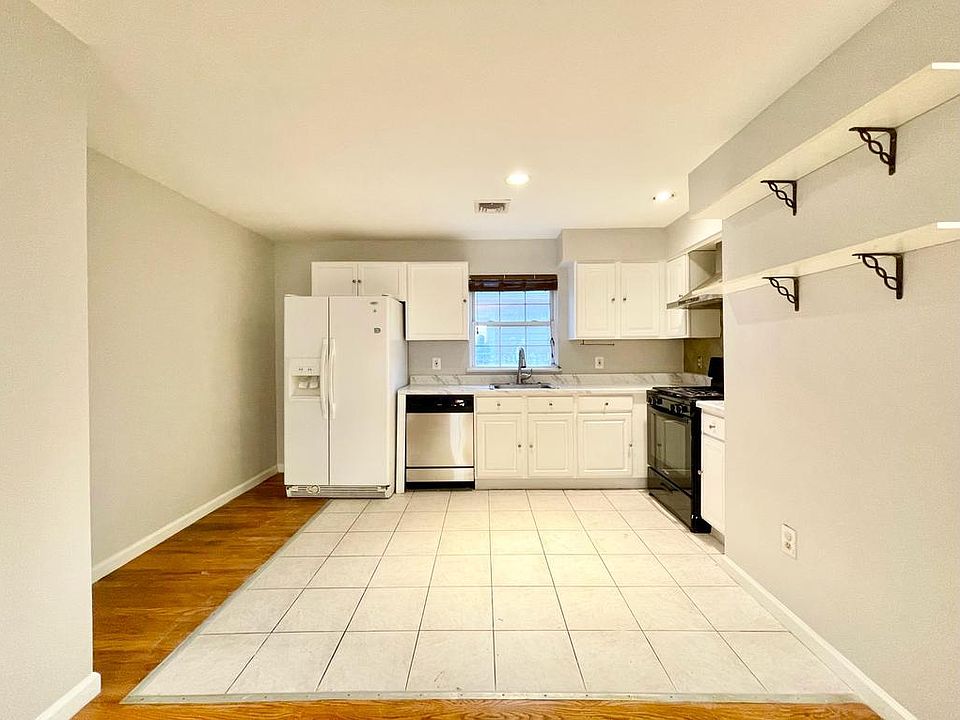 1st image of 78 Mount Pleasant Ave #2A