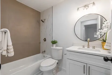 306 Bardfield Ave — Photo 10