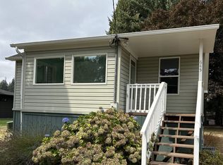 645 E Thornton Lake Dr NW, Albany, OR 97321