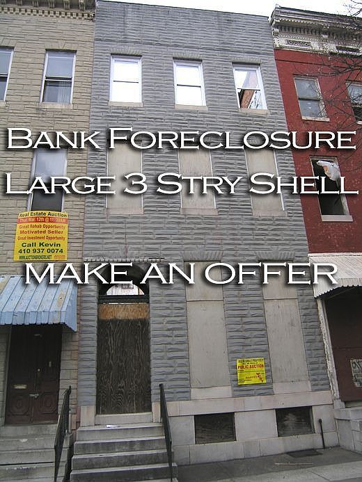 2nd image of 704 N Carrollton Ave