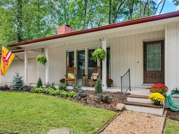 3 Matlock Cir, Bella Vista, AR 72715