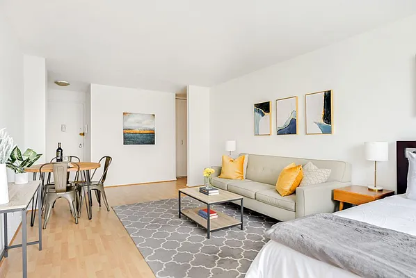 Sold by Compass | media 3