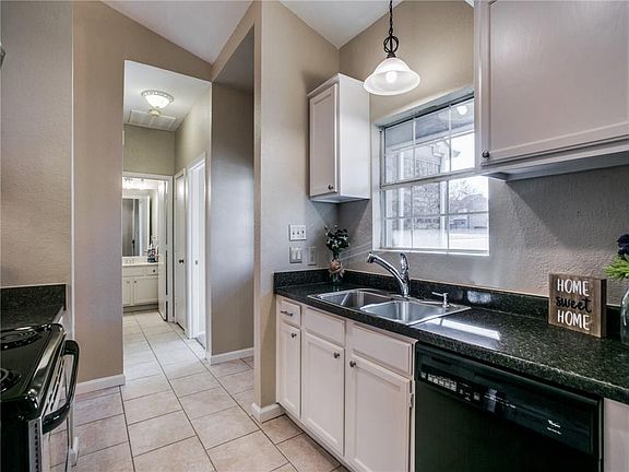 4th image of 3801 14th St APT 2403