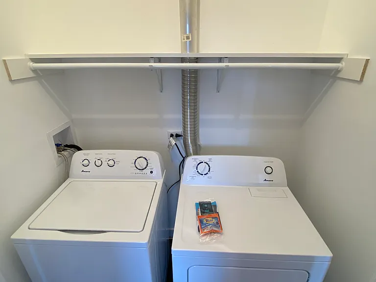4418 N Austin Ave #102 — Photo 34