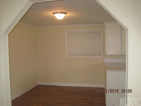 4th image of 808 E 22nd St