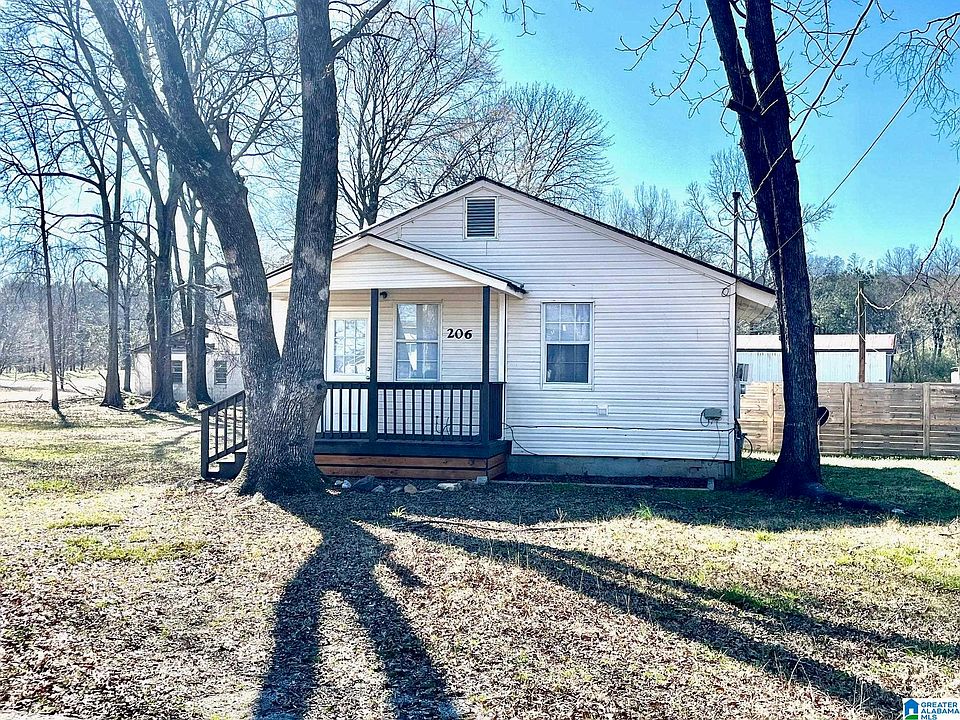 2nd image of 208 Bundrum Dr NW
