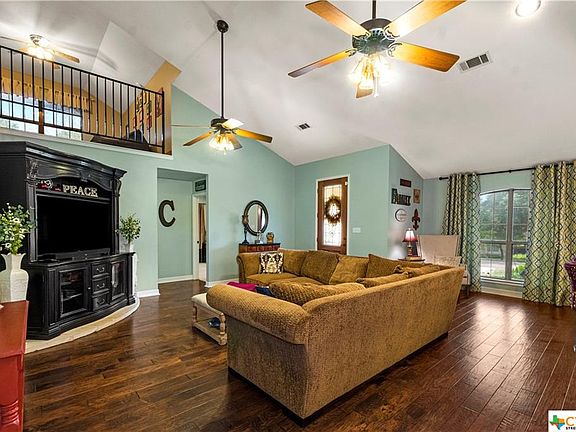 5th image of 3934 Lorli Ln