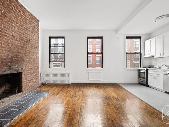 4th image of 339 W 19th St APT D