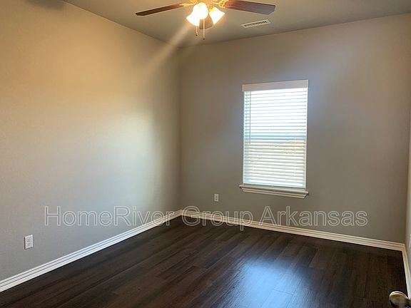 2nd image of 1221 Denver Dr