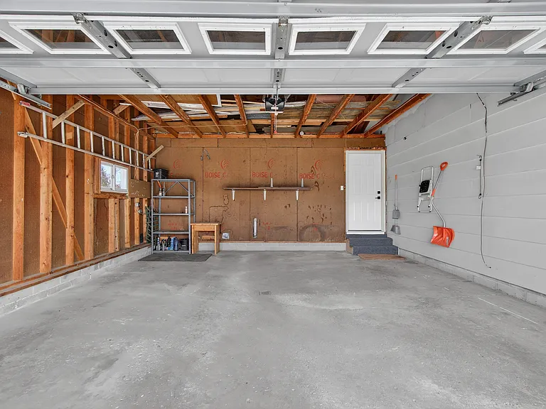 Attached 2 Car Garage