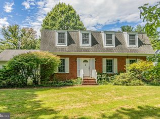 32 Woodlane Rd, Lawrence Township, NJ 08648