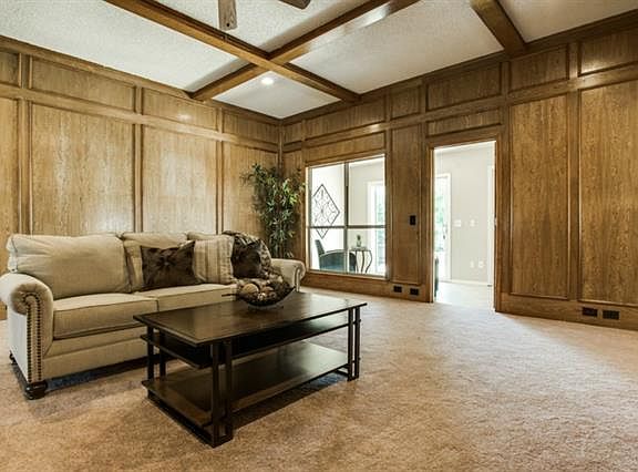 5th image of 802 Rush Creek Dr