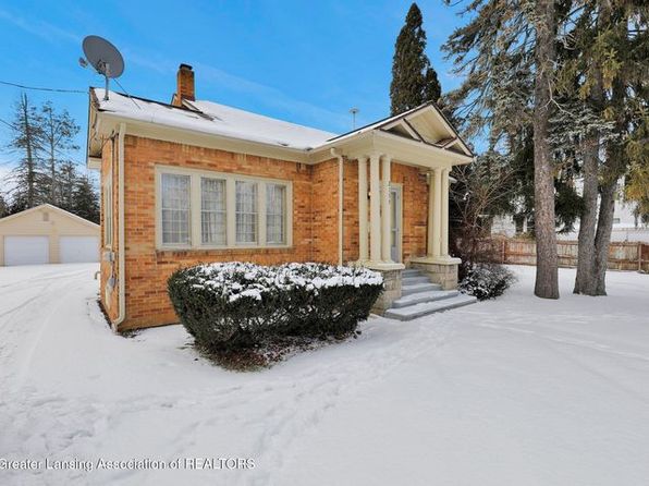 2135 Cedar St, Holt, MI 48842