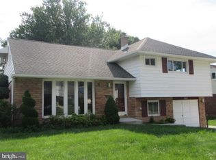 1102 Alexander Ave, Drexel Hill, PA 19026