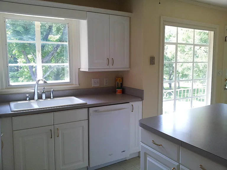 4503 Beacon Dr — Photo 11
