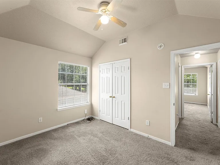 1723 Monvale Ln — Photo 20