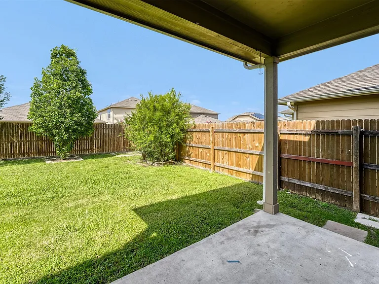 12116 Walter Vaughn Dr — Photo 23